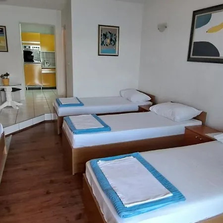 Roko Neum
